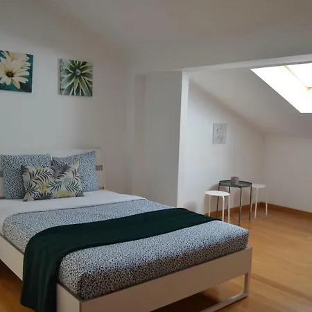 Apartament Cozy Studio At Carcavelos Beach Віавіа